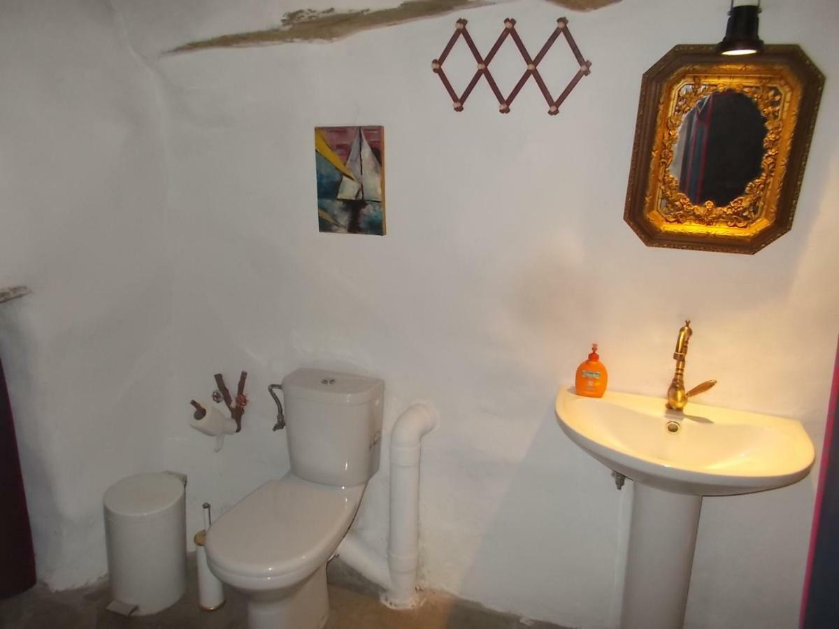 Cyclades Olive Museum'S Guest House Pitrofos 외부 사진