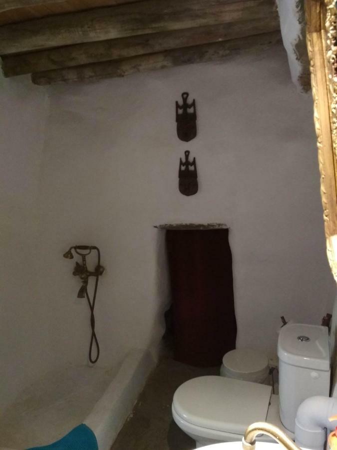Cyclades Olive Museum'S Guest House Pitrofos 외부 사진